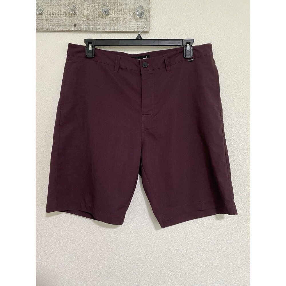 Travis Mathew Mens Golf Shorts 38/ 9” Burgundy Chino Outdoors Performance